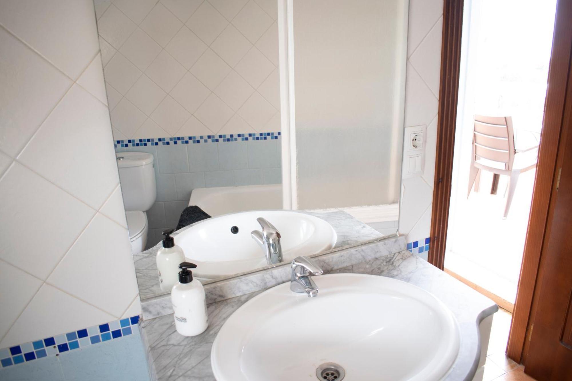 La Cizana Duplex By Holiday Homes Malaga توريمولينوس المظهر الخارجي الصورة